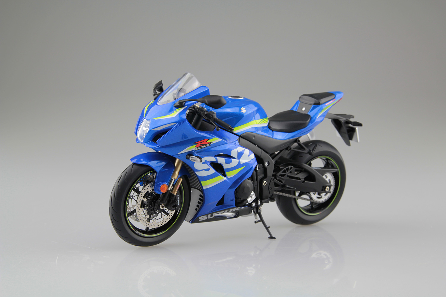 SUZUKI GSX-R 1000R｜株式会社 青島文化教材社