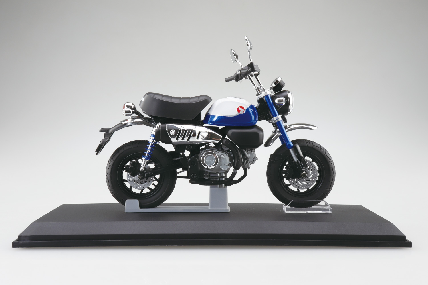 Honda Monkey125 '22 パールグリッターリングブルー｜株式会社 青島文化教材社